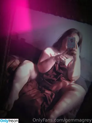 twilightfree / twilight nude photo #0012