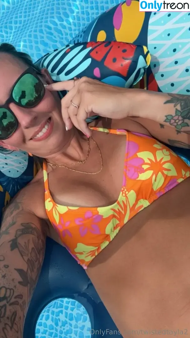 twistedtayla2 nude photo #0007 (twistedtaylor)