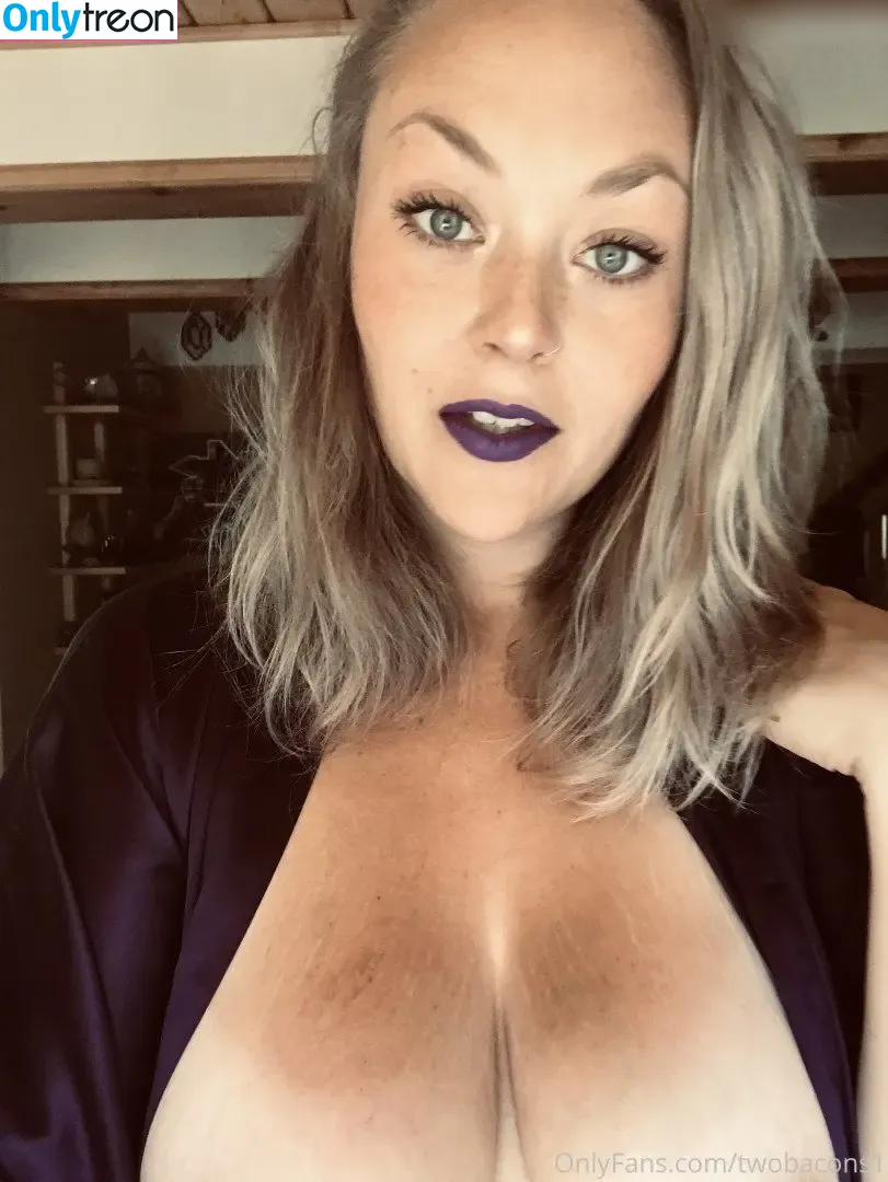TwoBacons nude photo #0037 (TheTwoBacons / thebacons69 / twobacons1)