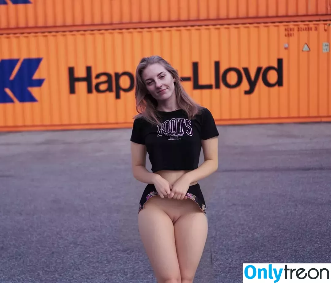 Twofacedkimmy Ai Porn nude photo #0067 (twofacedkimmy)