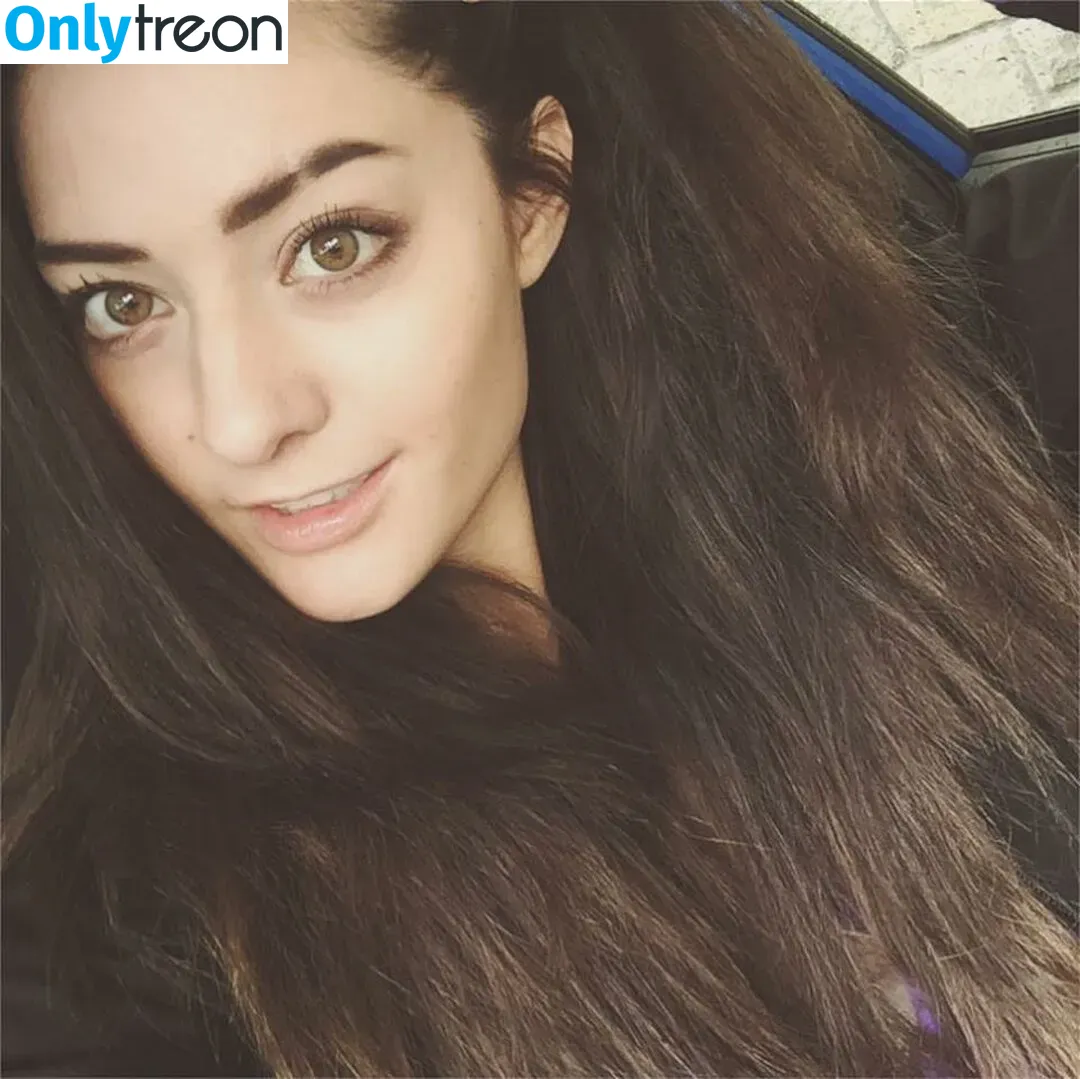 twomgovercsquared голая photo #0021 (twomgovercsquared)