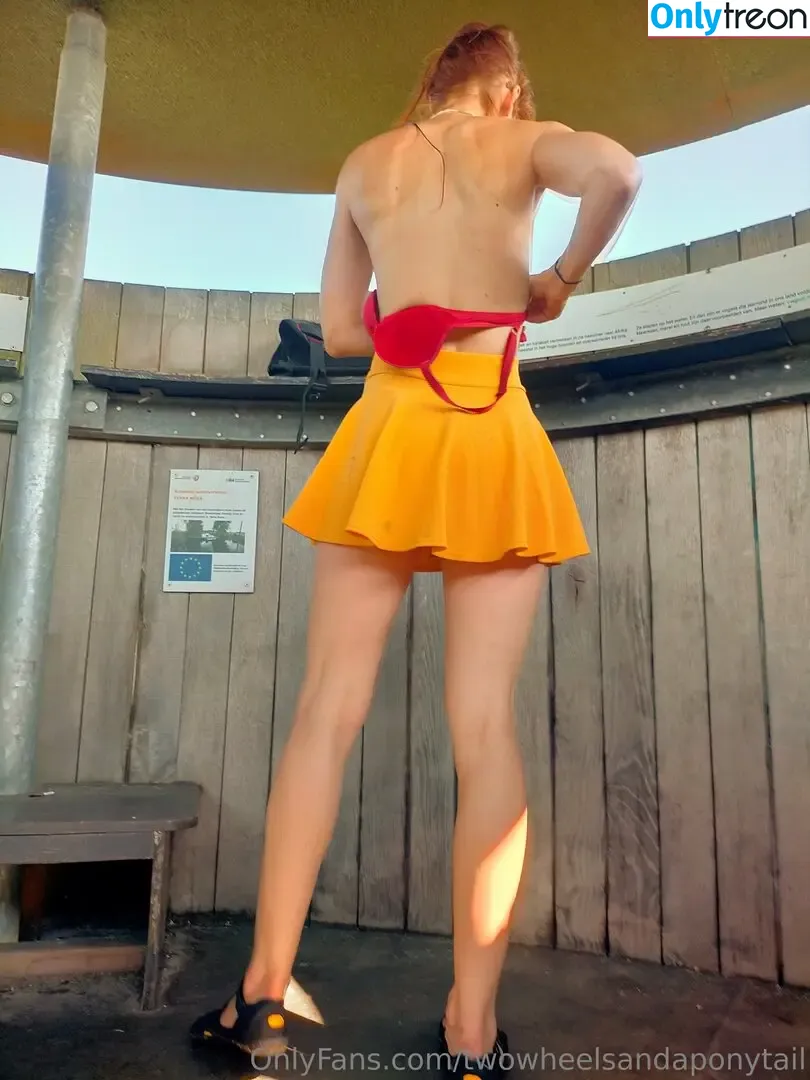 Twowheelsandponytail nude photo #0024 (twowheelsandaponytail)