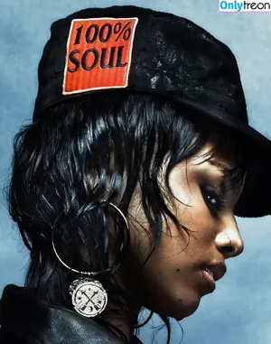 Tyla фото голая #0900