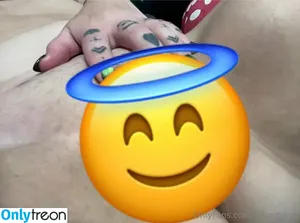 tylercrying / lcuchairmas nude photo #0023