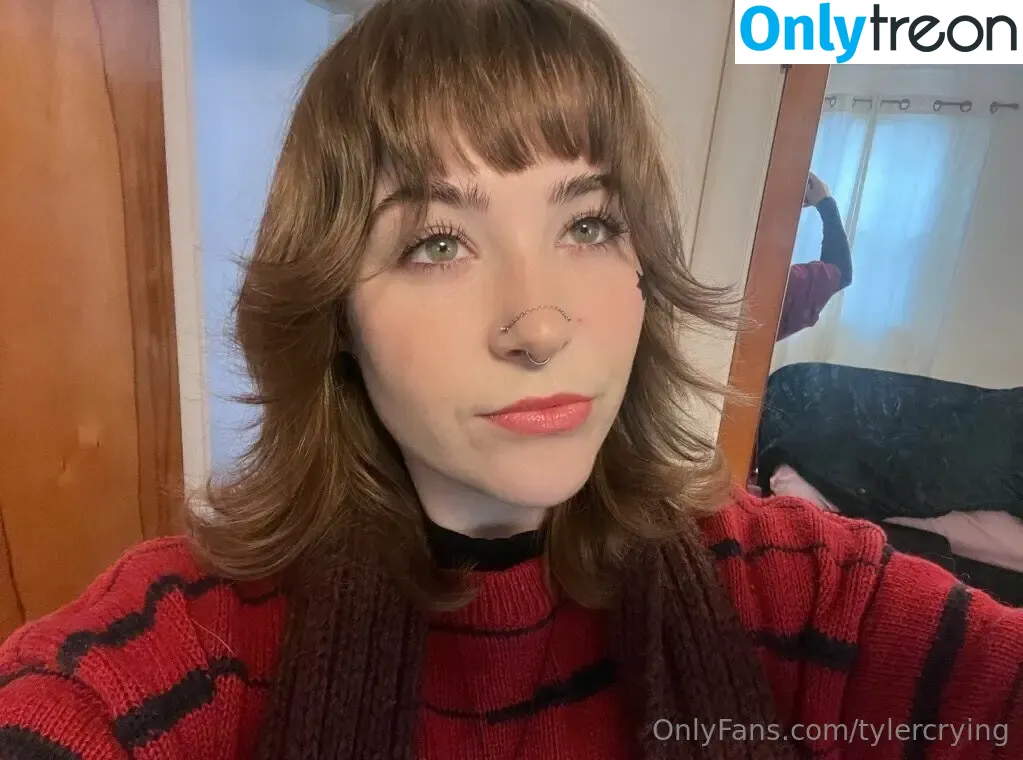 tylercrying nude photo #0032 (lcuchairmas)
