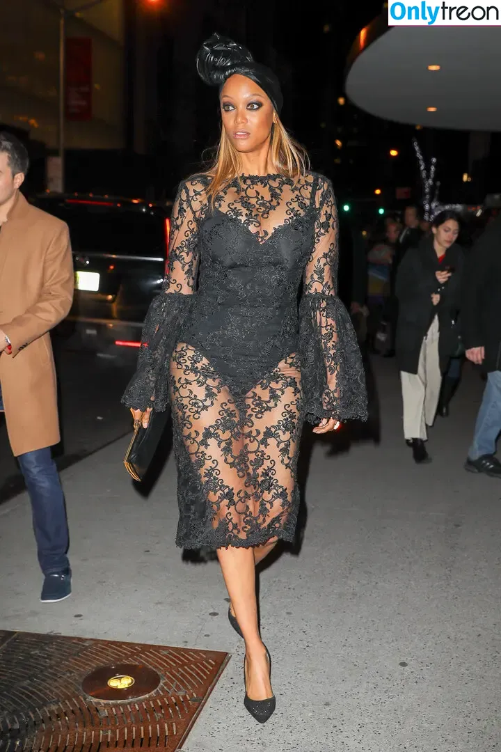 Tyra Banks nude photo #0260 (tyrabanks)