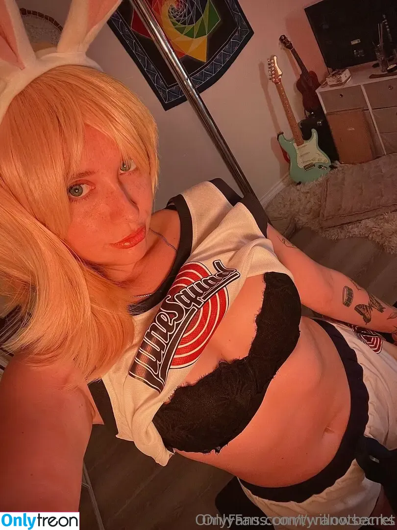 tyranotbanks nude photo #0076 (Tyra)