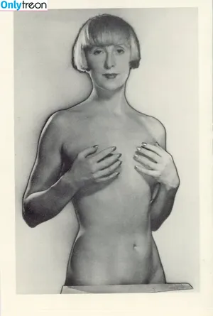 ___u_l_i.a_n_a___ / ____u_l_i.a_n_a____ / u_l_i.a_n_a nude photo #0105