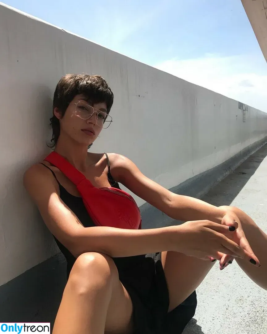 Úrsula Corberó голая photo #0023 (ursulolita)
