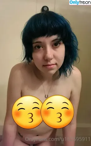  nude photo #0022