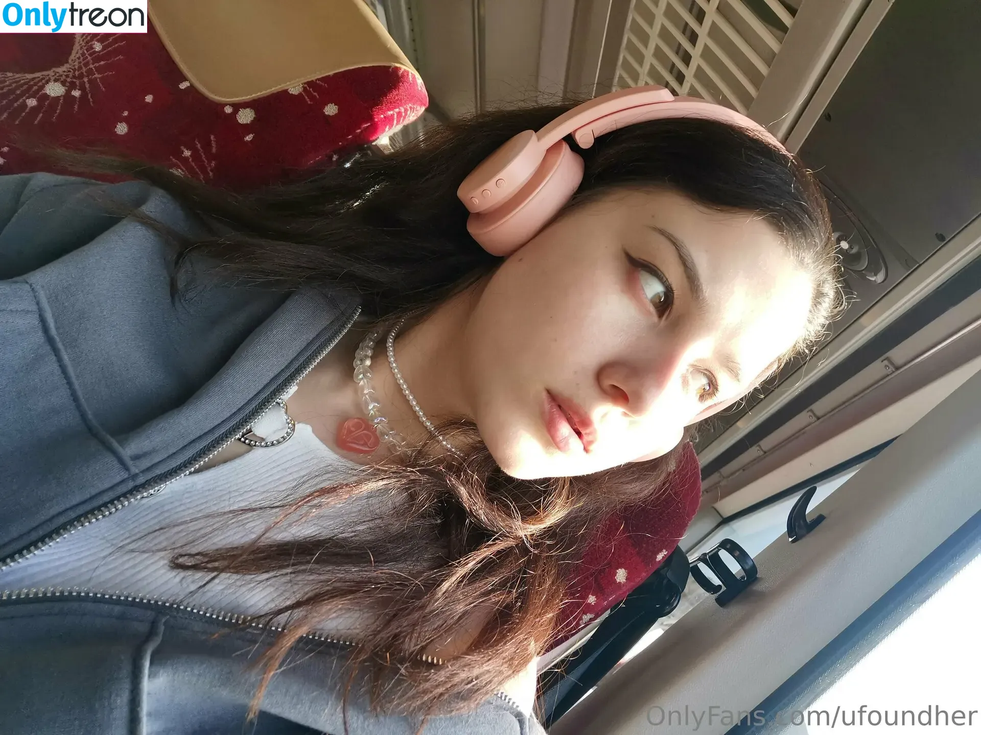 ufoundher голая photo #0014 (kelliedrinksbeer)