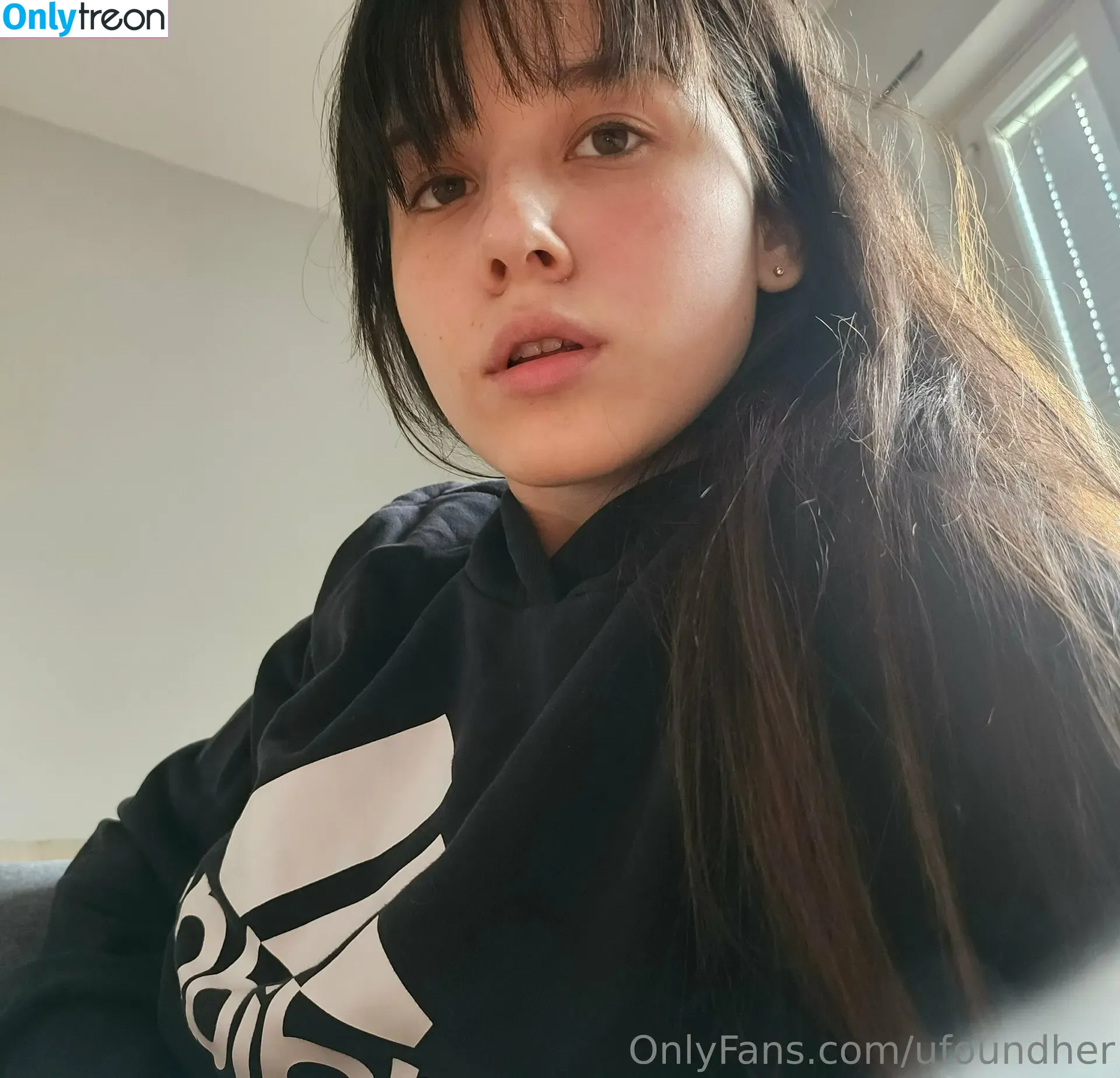 ufoundher голая photo #0026 (kelliedrinksbeer)