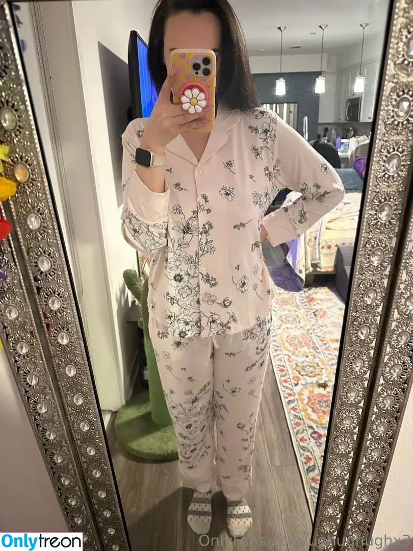 ughughughx3 nude photo #0073 (32ughughh / caaaaityyyy)