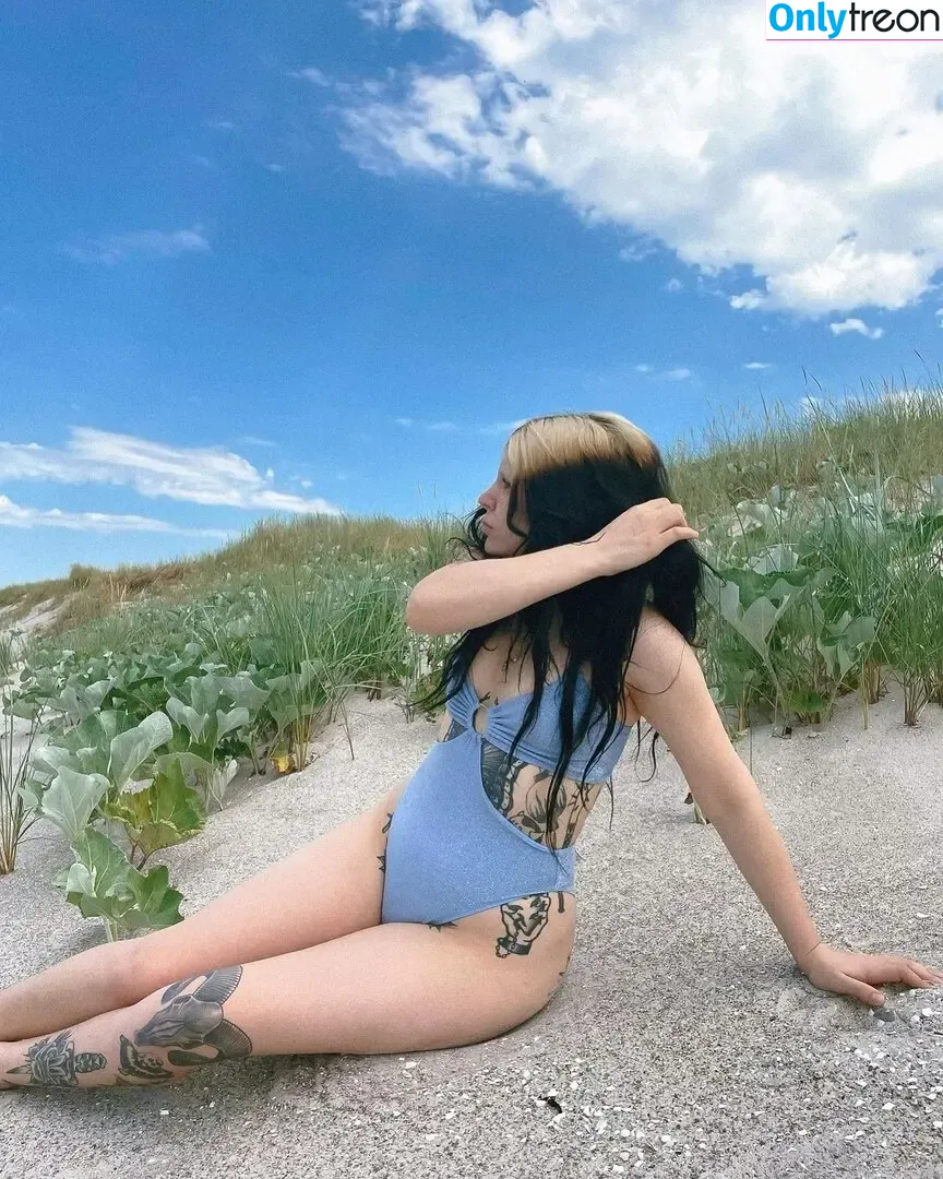 Uglycharm nude photo #0024 (Uglycharm)