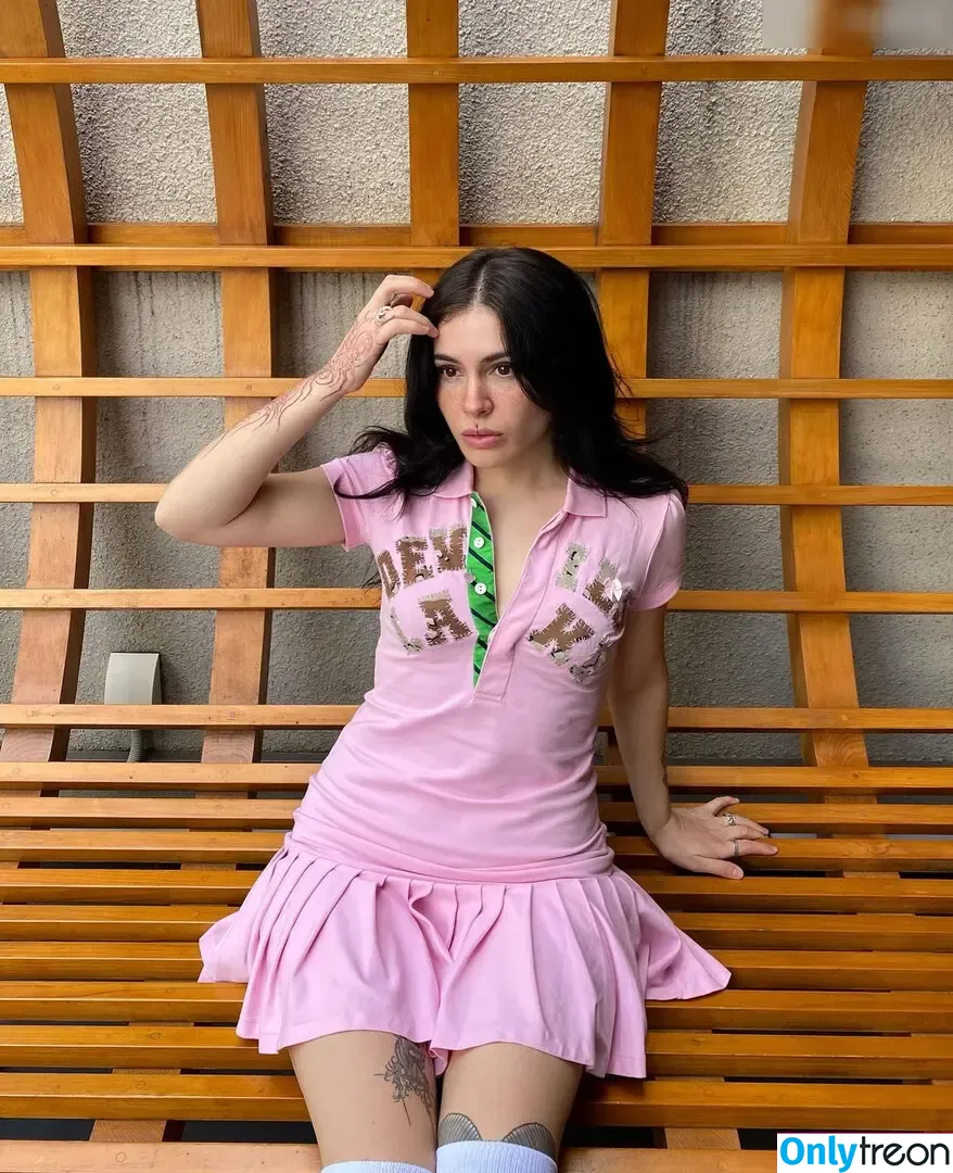 Uglycharm nude photo #0123 (Uglycharm)