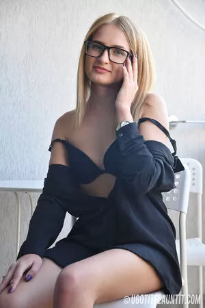 ugotitflauntit.com / ugotitflauntit фото голая #0223