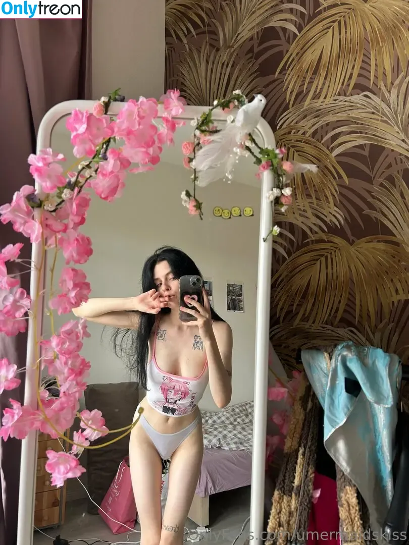 umermaidskiss nude photo #0132 (BeefyBeginner / MermaidsKiss / kissthemermaids)