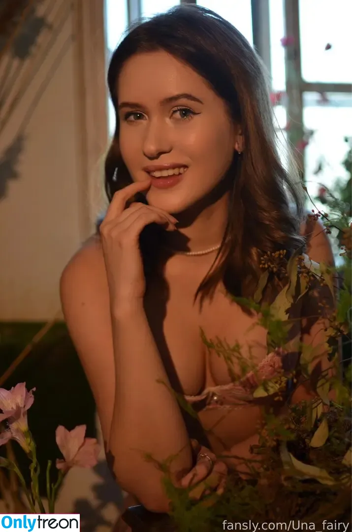 Una Fairy nude photo #0159 (mossyfaerie / una_fairytale / una_fairyy)