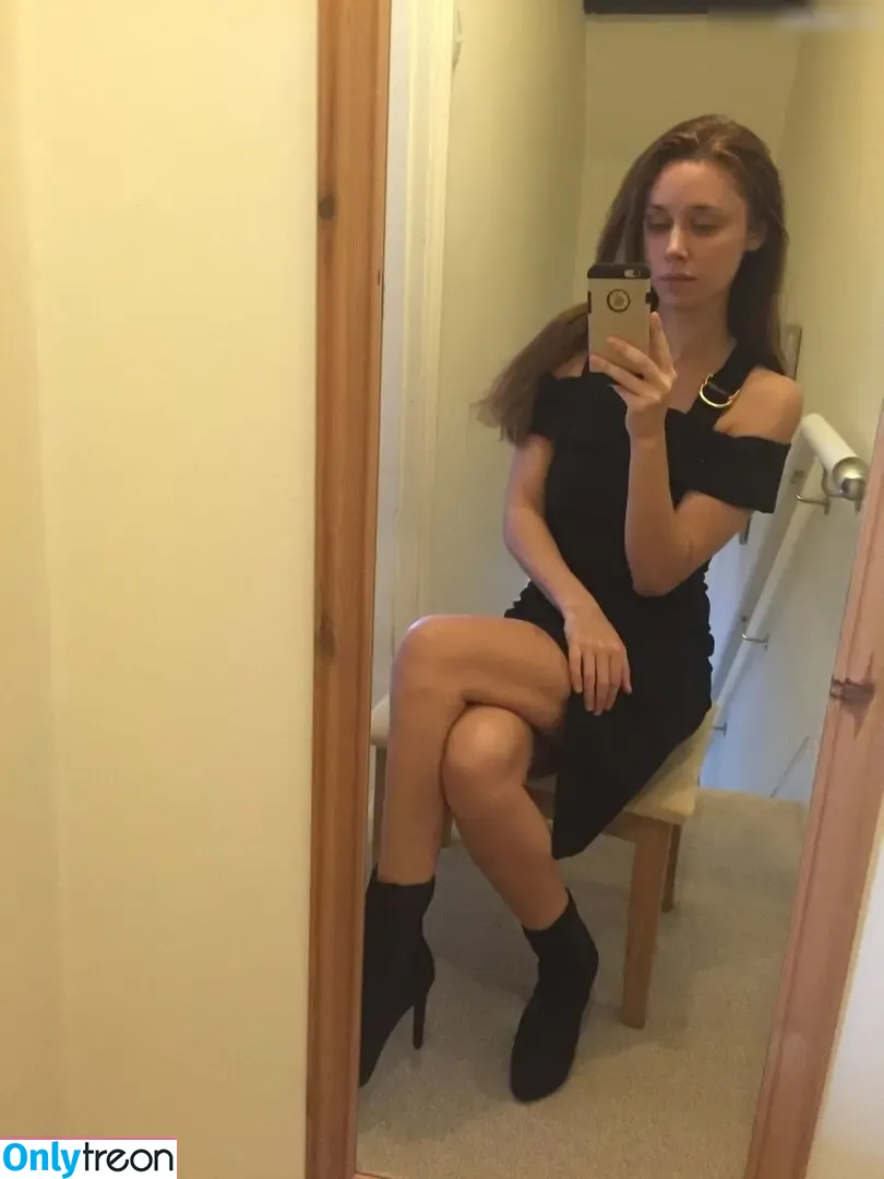 Una Healy голая photo #0790 (unahealy)