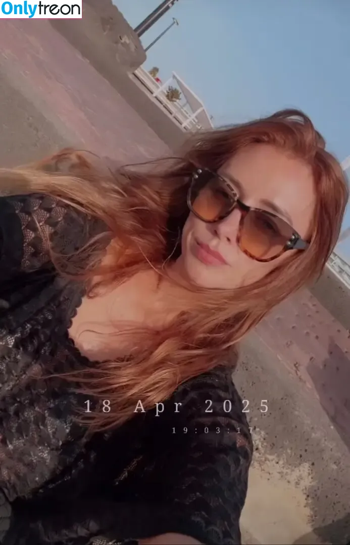 Una Healy голая photo #1073 (unahealy)