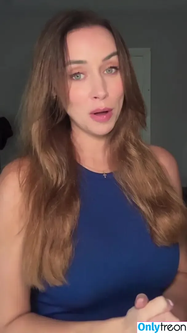 Una Healy голая photo #1201 (unahealy)