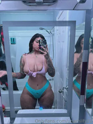 unamilfy22 / baddiesonly nude photo #0045