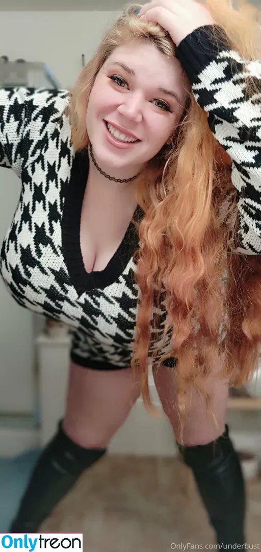underbust голая photo #0105 (penny_underbust)