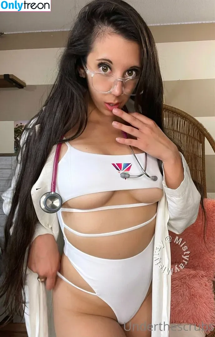 underthescrubs голая photo #0048 (underthescrubs)