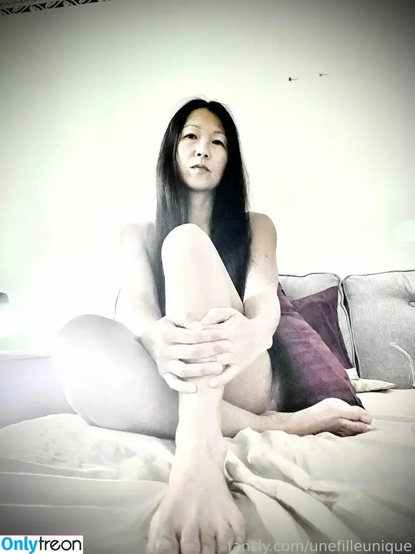 unefilleunique nude photo #0180 (fille___de___06)