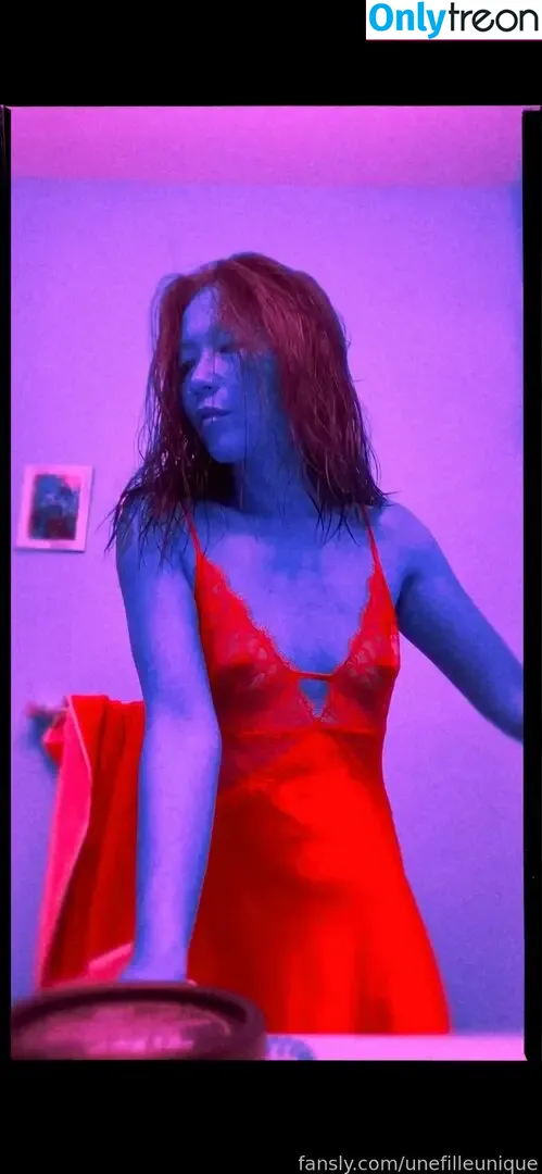 unefilleunique nude photo #1111 (fille___de___06)