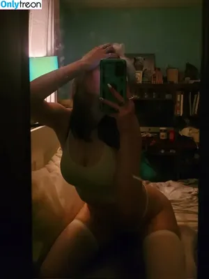 honeylesliee, unh0lyvixen_18 leaked nudes
