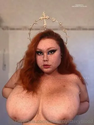 Unicornglitteryblood / Unicornglittern / milly.peachy nude photo #0230
