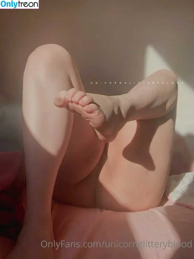 Unicornglitteryblood nude photo #0182 (Unicornglittern / milly.peachy)