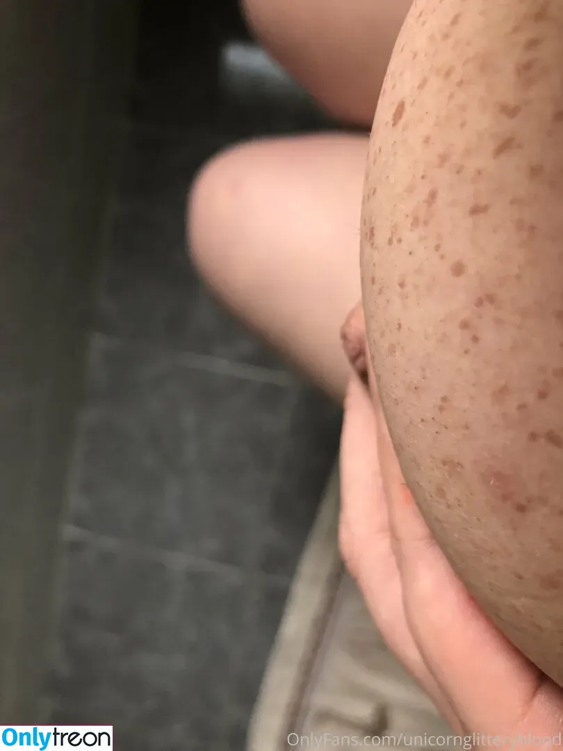Unicornglitteryblood nude photo #0287 (Unicornglittern / milly.peachy)