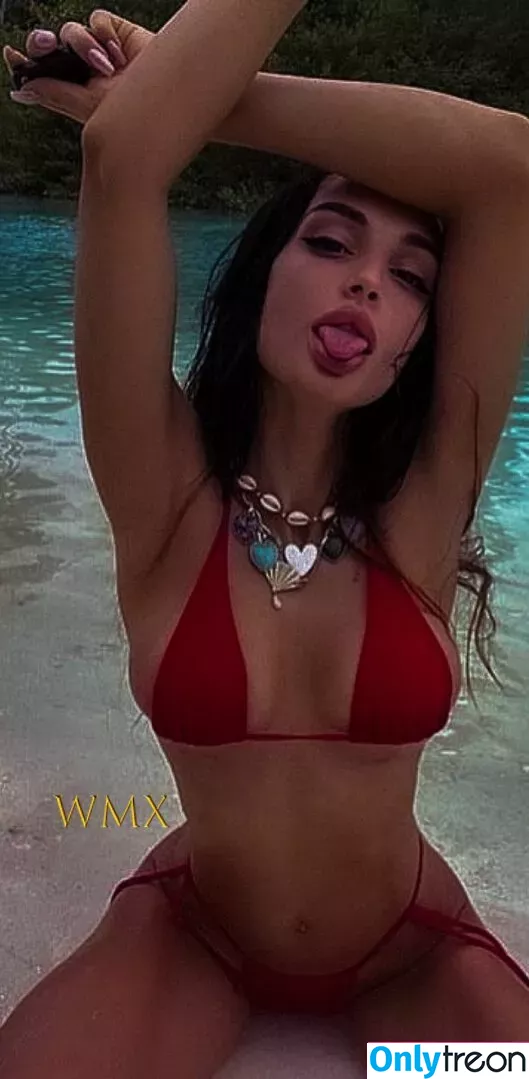 Unrealcobaine nude photo #0227 (Missa Julia / unrealcobain)