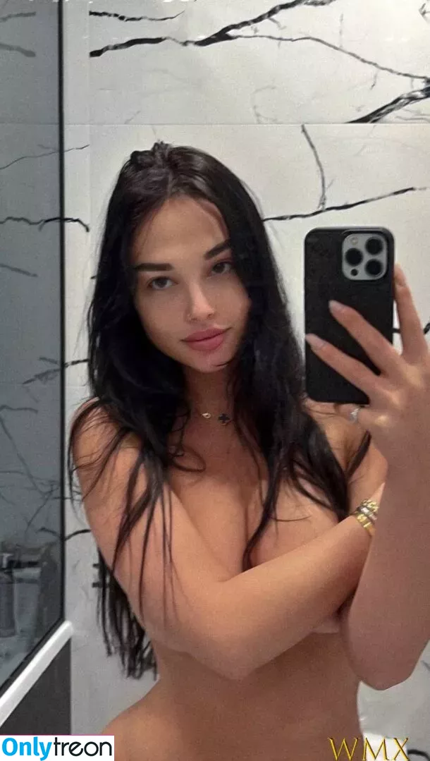 Unrealcobaine nude photo #0421 (Missa Julia / unrealcobain)
