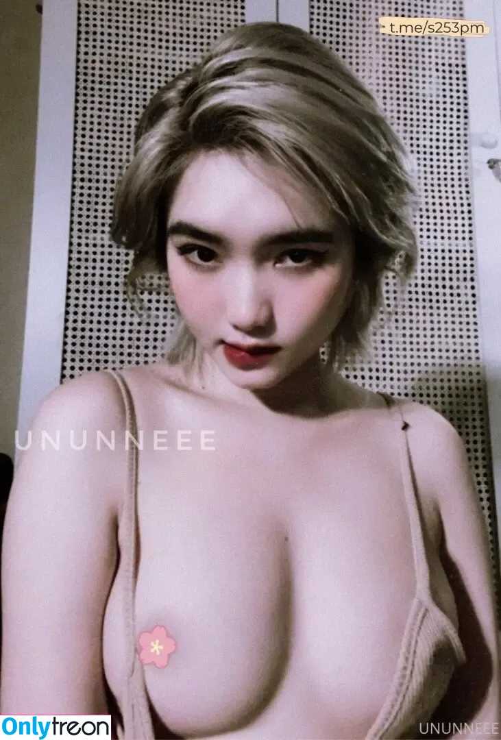 Ununneee голая photo #0048 (Ununneee)
