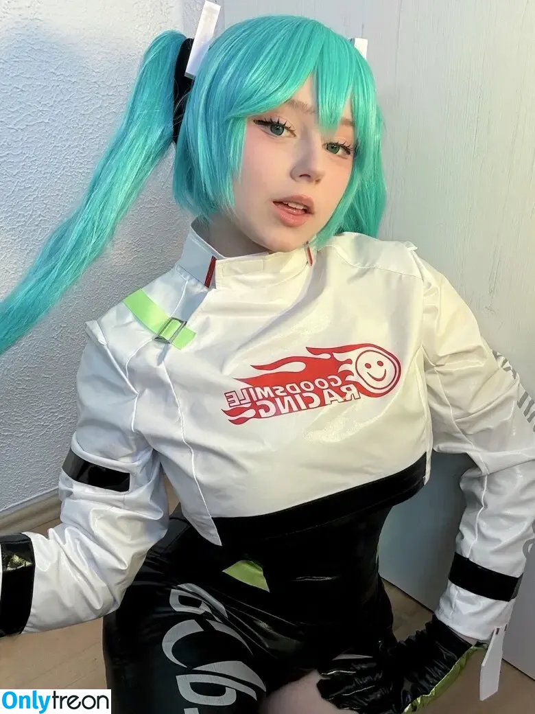Upminaa nude photo #0184 (Upminaa)