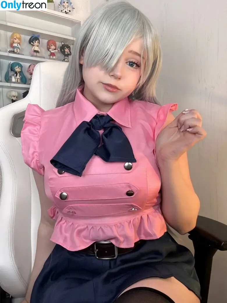 Upminaa nude photo #0217 (Upminaa)