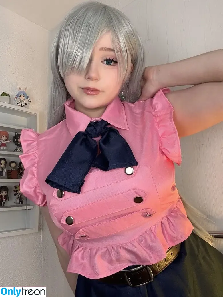 Upminaa nude photo #0218 (Upminaa)