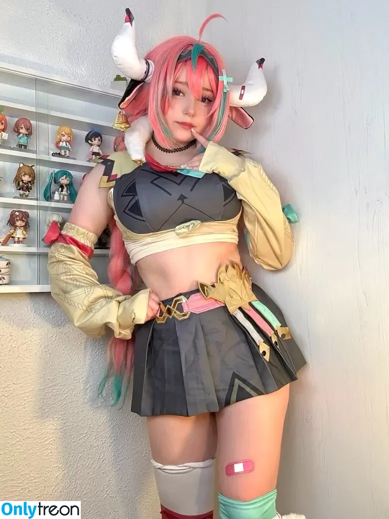 Upminaa nude photo #0255 (Upminaa)