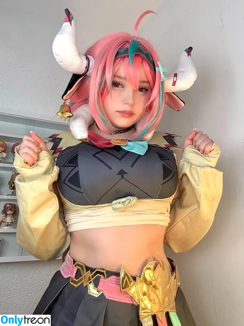 Upminaa nude photo #0267 (Upminaa)