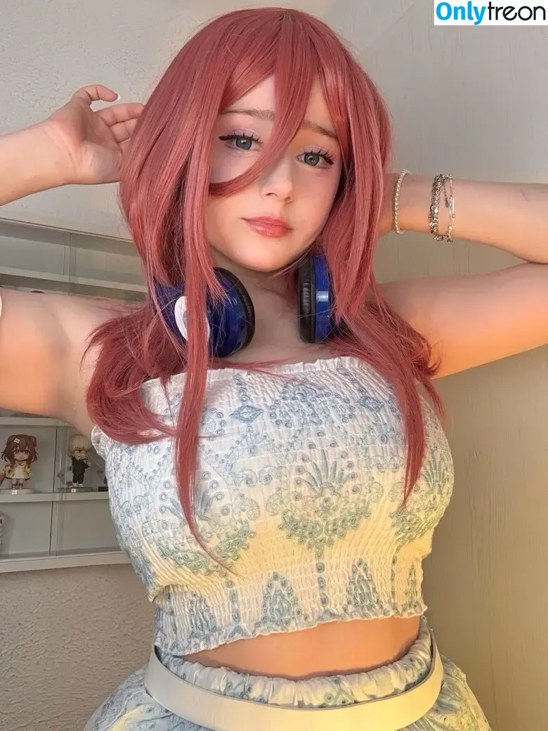 Upminaa nude photo #0284 (Upminaa)