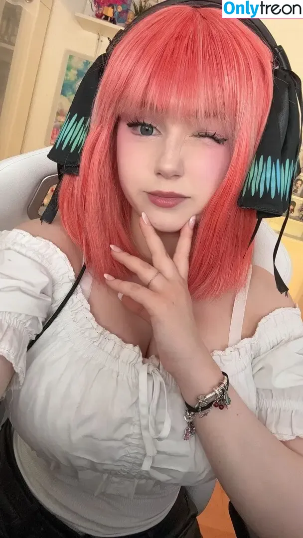 Upminaa nude photo #0327 (Upminaa)