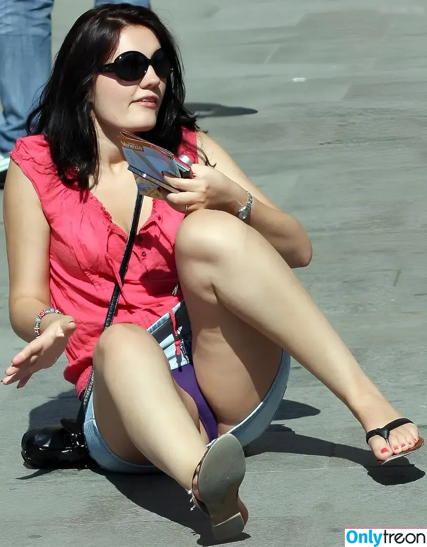 Upskirt - Candies голая photo #0034 (Upskirt - Candies)