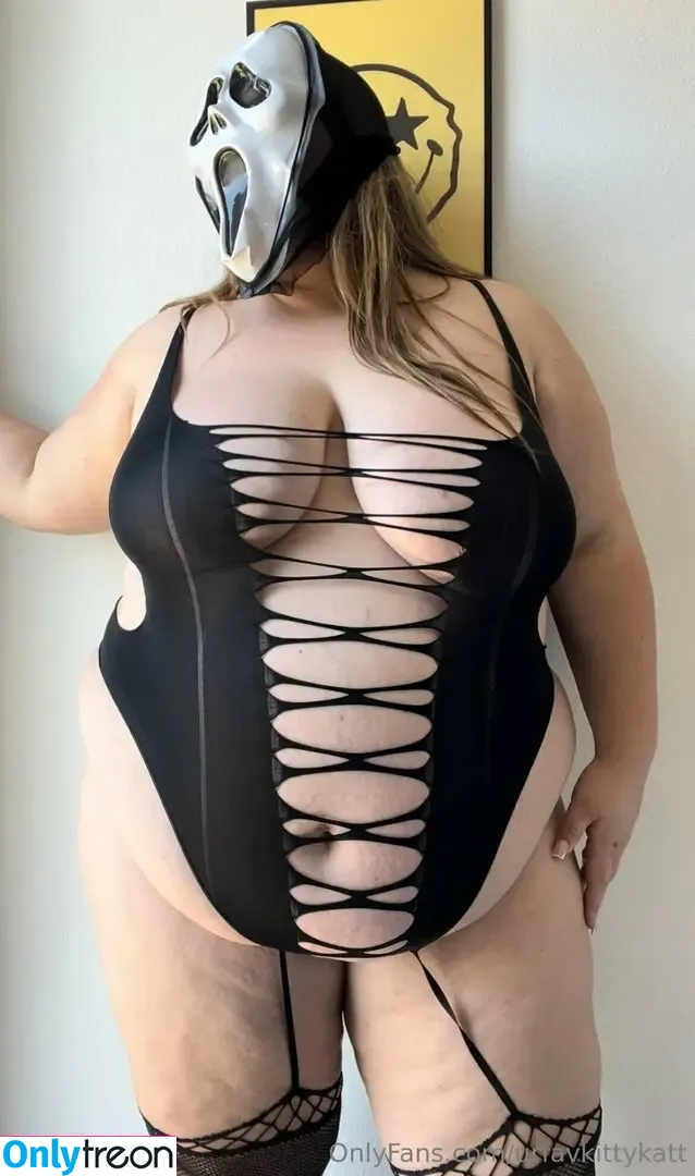 urfavkittykatt nude photo #0585 (urfavkittykatt)