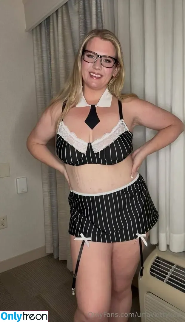 urfavkittykatt nude photo #1001 (urfavkittykatt)