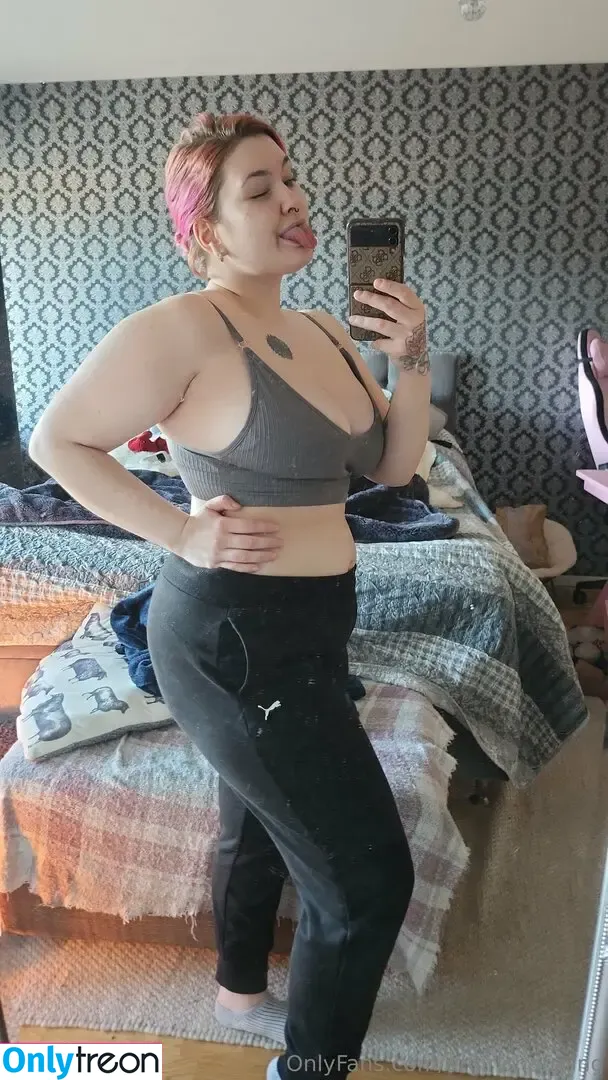 urgirlcharming nude photo #0009 (yourgirlchar)