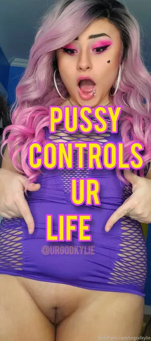 urpawgkylie / urkylie3 фото голая #0025