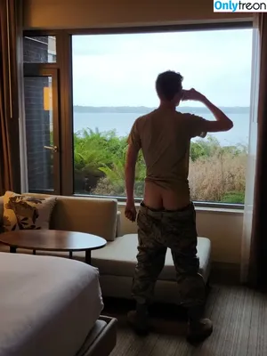 usafboy18 / usaybflow nude photo #0002